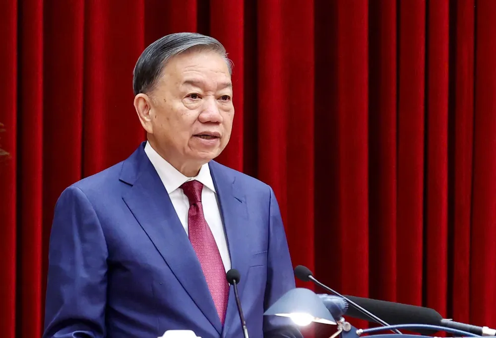 Tổng Bí thư, Chủ tịch nước Tô Lâm phát biểu khai mạc Hội nghị lần thứ 3 Ban Chấp hành Trung ương Đảng khóa XIV. Ảnh: VIẾT CHUNG