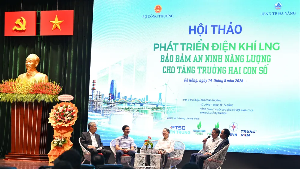 Hội thảo tạo diễn đàn đối thoại nhiều nội dung, giải pháp để thúc đẩy nhiệt điện khí LNG. Ảnh: XUÂN QUỲNH