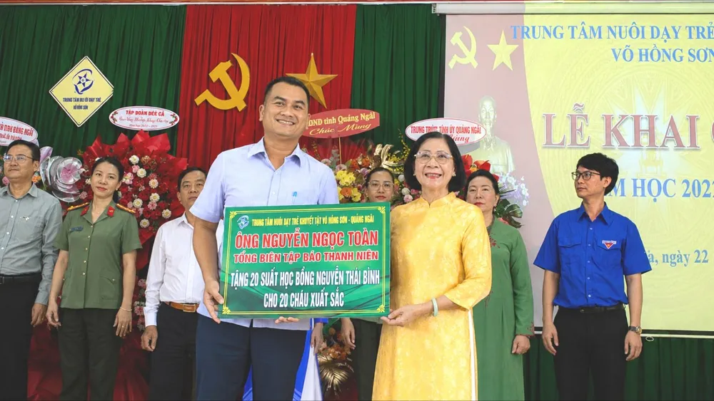 khai giang 5.jpg