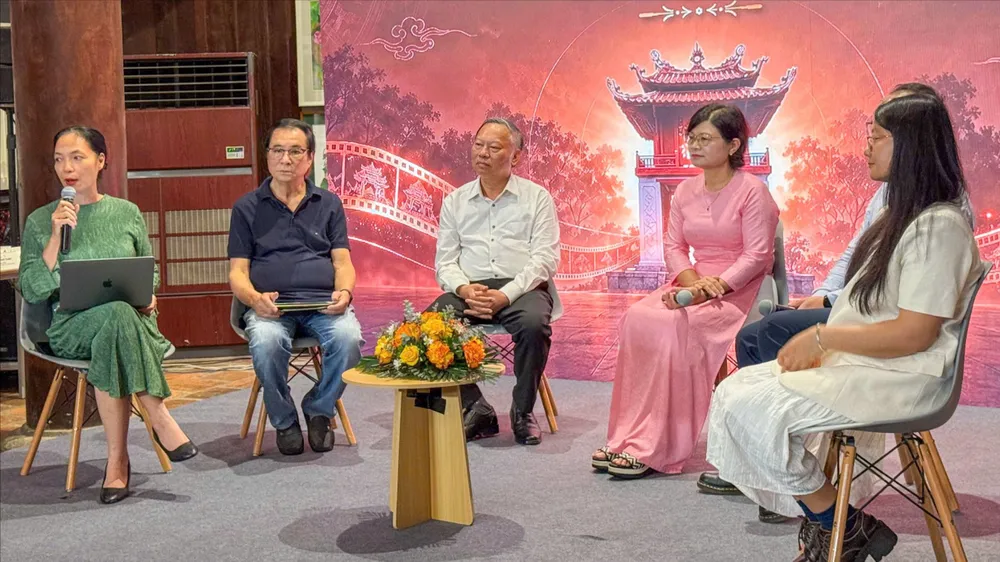 Các đại biểu tham dự tọa đàm “Điện ảnh và Di sản - Từ ươm mầm tài năng đến phát triển công nghiệp sáng tạo”. Ảnh: THƯƠNG NGUYỄN