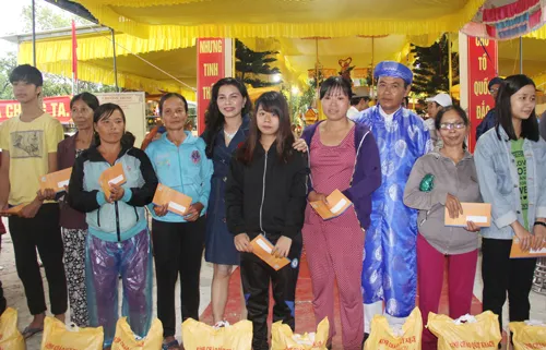 Quỹ Từ thiện Kim Oanh: 3,2 tỷ đồng tri ân anh hùng, liệt sĩ ảnh 1