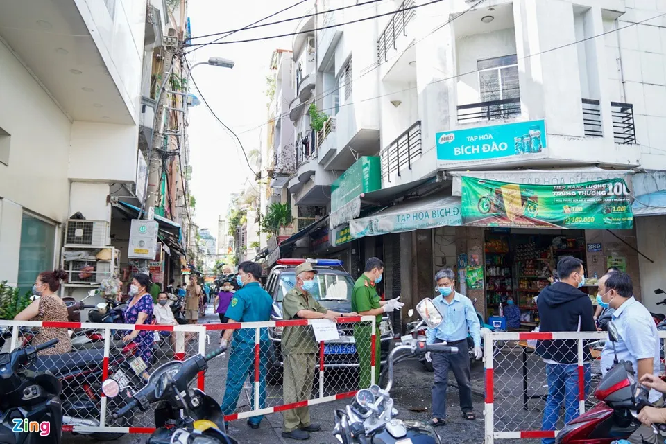 Phong toa duong Nguyen Dinh Chieu anh 1