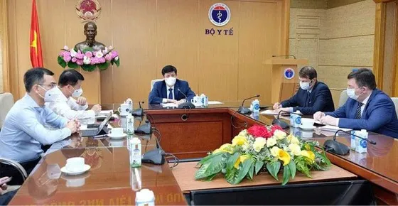 Nga bán cho Việt Nam 20 triệu liều Sputnik V và chuyển giao công nghệ sản xuất vaccine Covid-19 ảnh 1