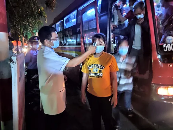 Đồng Nai chống dịch thành công bằng một tờ A4!? ảnh 2