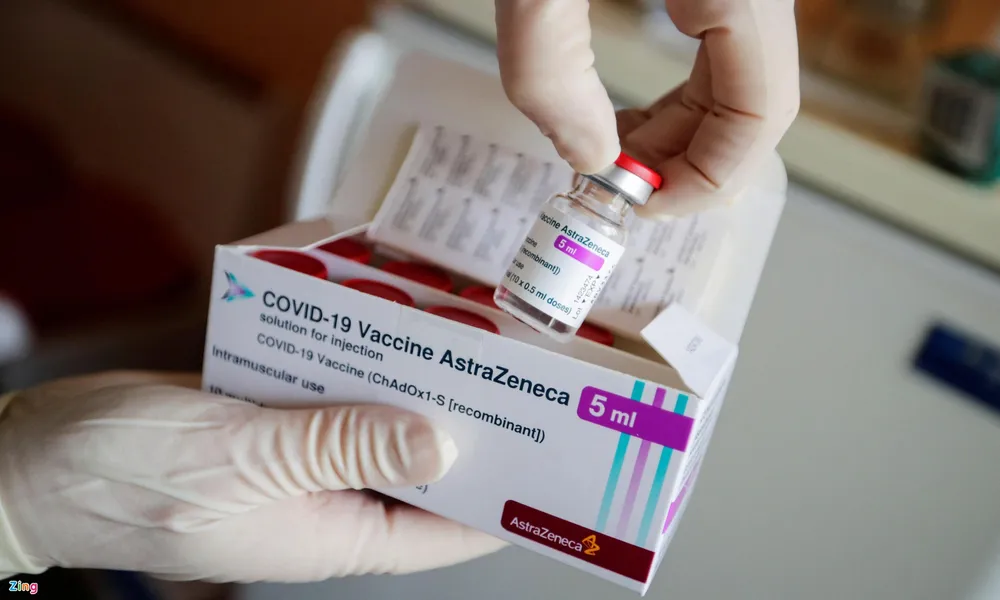 Người dân ở TPHCM cần chuẩn bị gì khi được tiêm vaccine Covid-19? ảnh 2