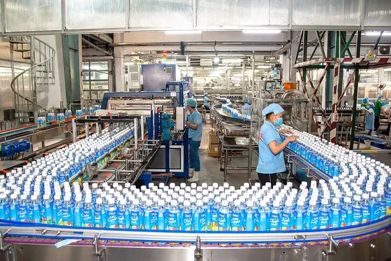 Hỗ trợ doanh nghiệp khó khăn vì Covid-19: Nên bỏ những điều kiện trói buộc ngặt nghèo ảnh 1