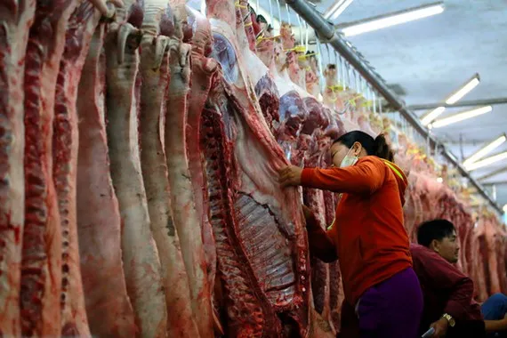 Chợ đầu mối Hóc Môn nâng số ngày tạm ngưng hoạt động để phòng chống dịch lên 18 ngày, thay vì 1 tuần như kế hoạch ban đầu. Ảnh: DV