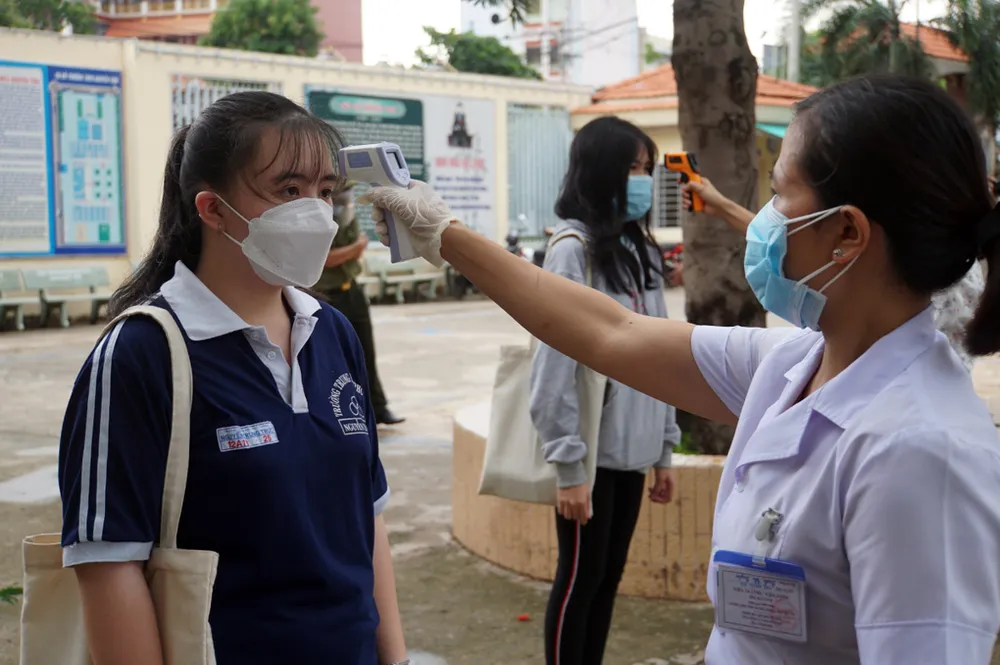 Một triệu thí sinh bước vào kỳ thi lịch sử ảnh 2