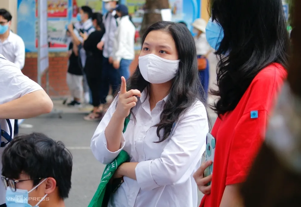 Một triệu thí sinh bước vào kỳ thi lịch sử ảnh 3