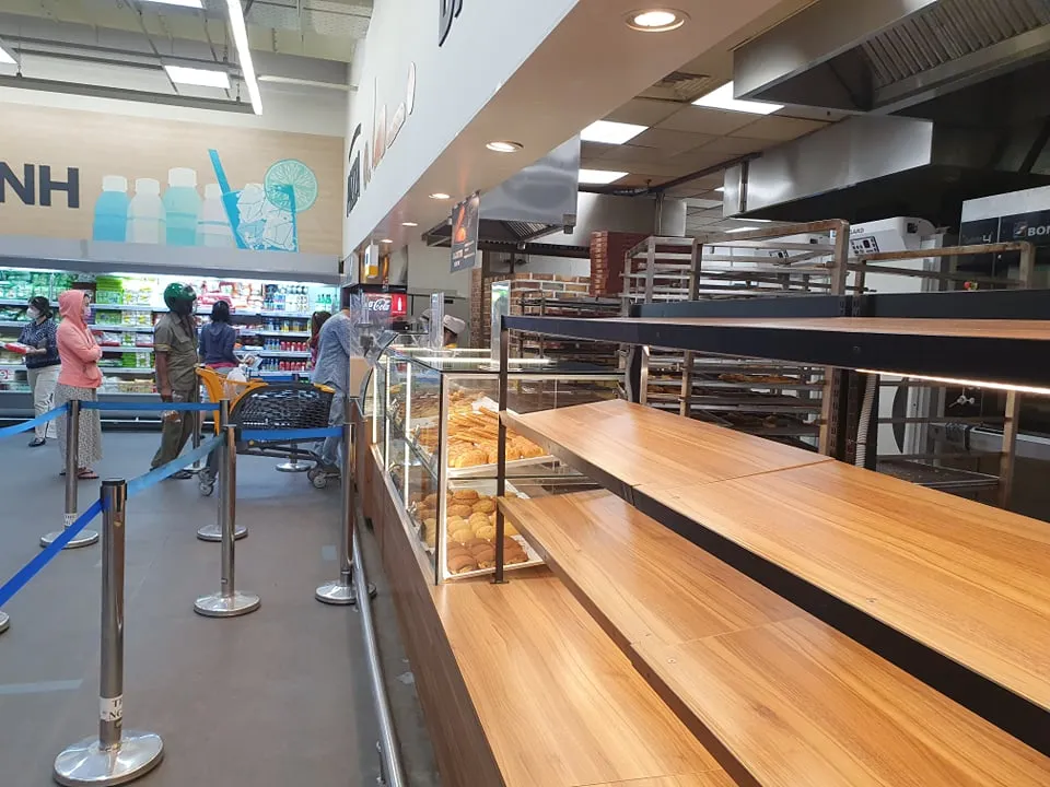 Thế khó của siêu thị khi gánh nhiệm vụ lo bữa ăn cho hàng triệu người dân TPHCM trong đại dịch ảnh 3