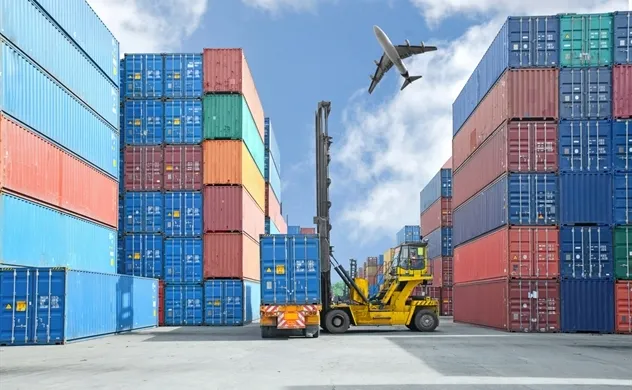 Mỹ là thị trường xuất khẩu lớn nhất của Việt Nam với giá trị thương mại tăng gấp đôi trong 5 năm qua. Ảnh: TL.