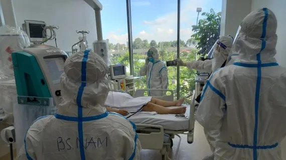 Quốc gia đầu tiên phê chuẩn thuốc trị Covid-19 ảnh 1