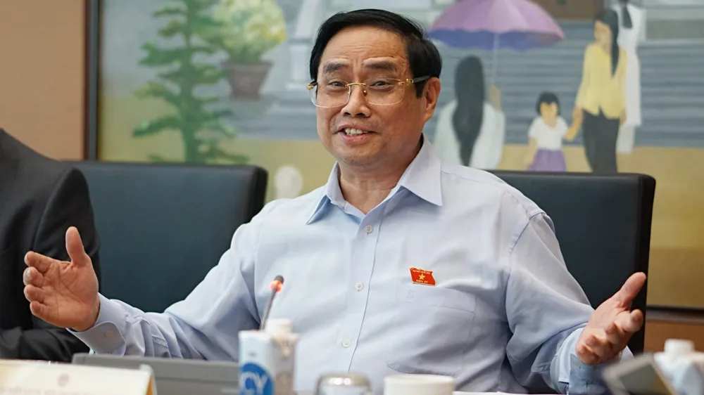 Thủ tướng: 'Có những con đường 400 - 500 tỷ mà 13 đời bộ trưởng vẫn chưa xong' ảnh 1