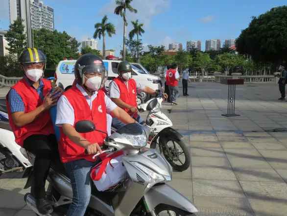 Không để người dân đi khỏi TPHCM từ ngày 2-8 ảnh 1