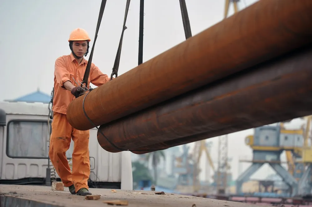 Bộ KHĐT: Có thể kiểm soát dịch bệnh vào cuối năm 2021 ảnh 1