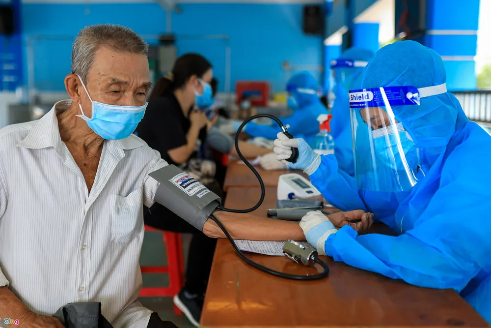 TPHCM tiếp tục giãn cách xã hội thêm một tháng ảnh 2