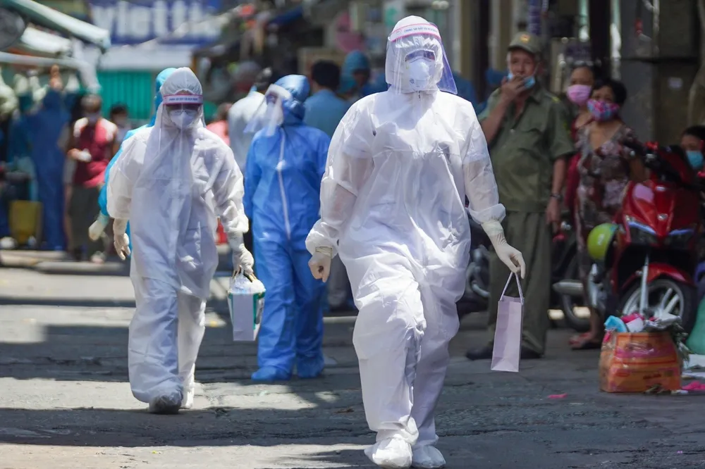 Người dân TPHCM không được tự đi chợ sau ngày 23-8, tất cả sử dụng hình thức đi chợ hộ ảnh 2