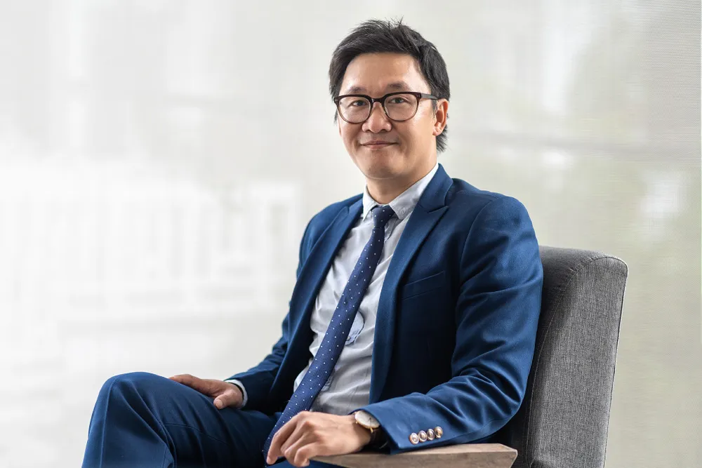 Mở cửa lại nền kinh tế: Cần hài hòa và cẩn trọng từng bước ảnh 3