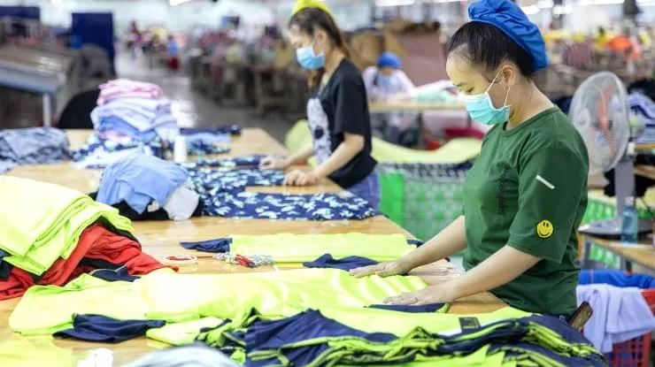 Việt Nam chuyển trạng thái chống dịch từ mục tiêu 'không có Covid' sang thích ứng an toàn ảnh 1