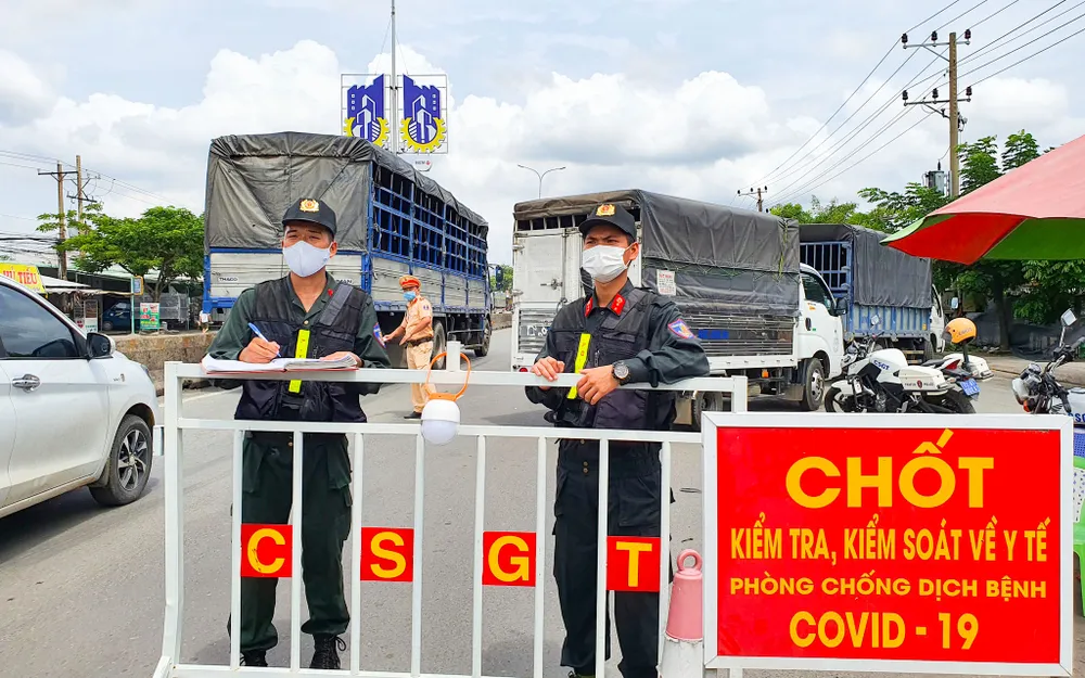 Thủ tướng yêu cầu giao thông thống nhất trên toàn quốc, không cát cứ, không chia cắt ảnh 2