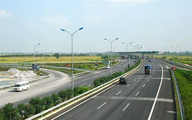 Bám sát tiến độ, bảo đảm chất lượng chuẩn bị đầu tư từng dự án đường cao tốc