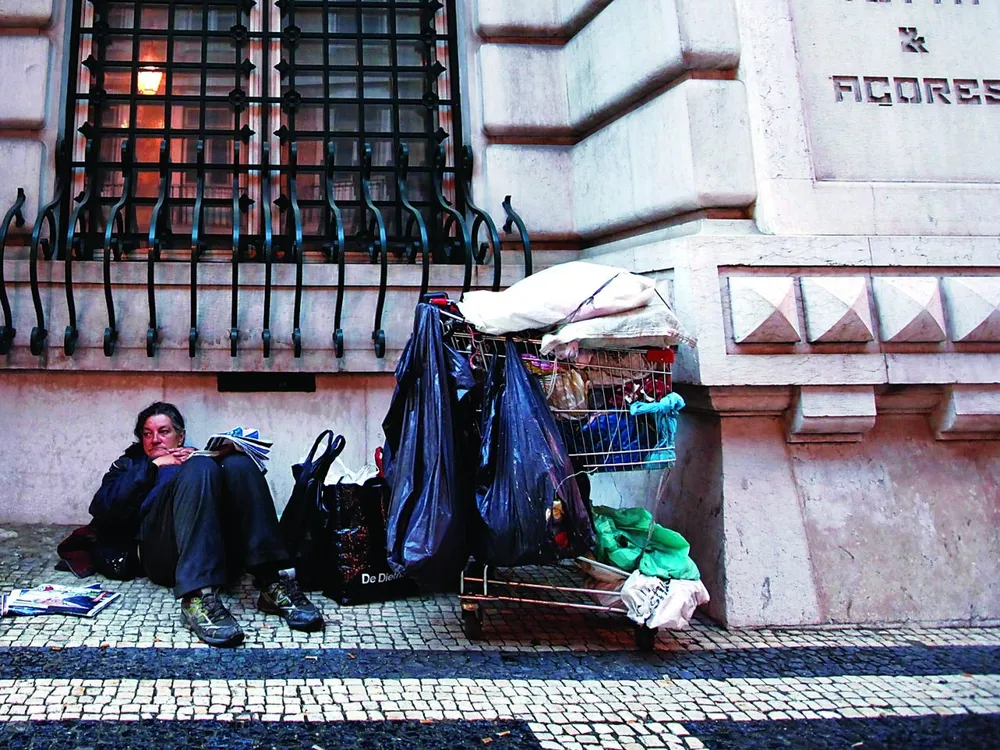 Tình trạng vô gia cư xuất hiện ngày càng nhiều tại Bồ Đào Nha. (Ảnh: The Portugal News) Tình trạng vô gia cư xuất hiện ngày càng nhiều tại Bồ Đào Nha. (Ảnh: The Portugal News)