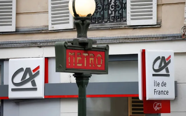  Với tổng giá trị tài sản 1.910 tỉ USD, ngân hàng Credit Agricole của Pháp xếp thứ 10 thế giới. 