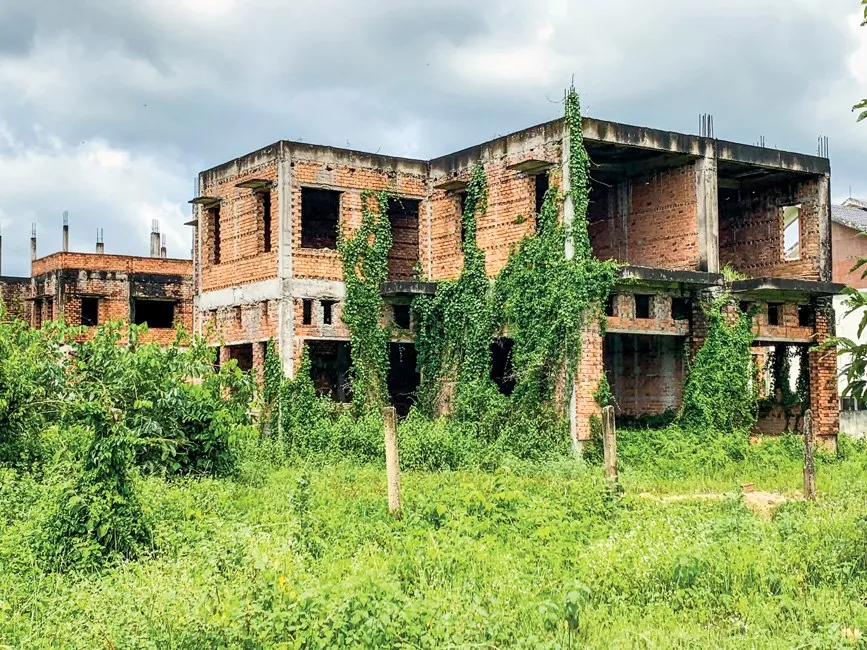 Many projects are on hold due to legal problems. Photo M Tuan