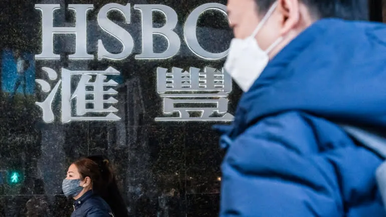 Banks in Asia face multibillion-dollar revenue hit from coronavirus ảnh 1