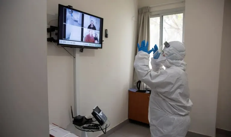 Israel, ranked 'safest' place in pandemic, draws on Asia's lessons ảnh 3