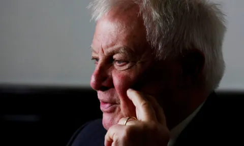 Phó thủ tướng TQ tuyên bố cứng rắn về luật an ninh cho Hong Kong ảnh 3