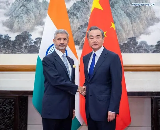 Ngoại trưởng Trung - Ấn thẳng thừng đổ lỗi, chỉ trích nhau về xung đột biên giới - 1