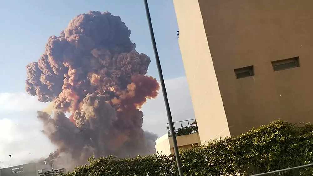 vu no kinh hoang o Beirut anh 3