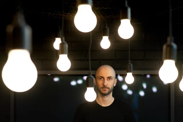  Tỷ phú hụt từng ném qua cửa sổ 55.000 Bitcoin: Một trong những người đầu tiên đào Bitcoin, đem cho tặng miễn phí, giờ thậm chí còn chẳng phải là triệu phú - Ảnh 1.