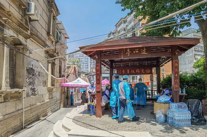 Trung Quốc phong tỏa thành phố 4,5 triệu dân ảnh 1