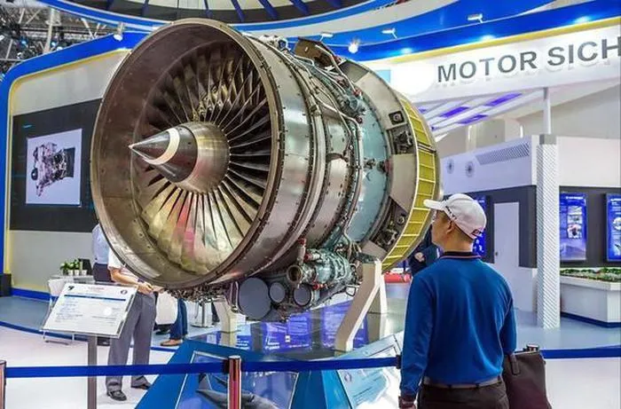 Trung Quốc chính thức kiện Ukraine, đòi bồi thường 4,5 tỷ USD vì thương vụ Motor Sich ảnh 5