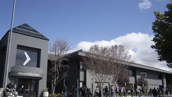 Vụ SVB phá sản: SVB Financial mất quyền truy cập hồ sơ tài chính 