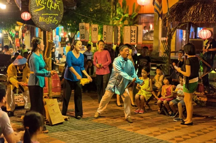 Night Travel Products: Seeking Breakthroughs and Avoiding Uniformity 