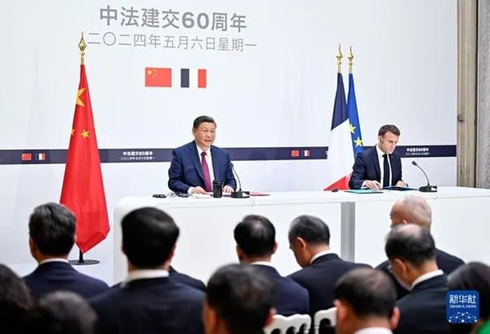 Cuộc họp báo của Chủ tịch Trung Quốc Tập Cận Bình và Tổng thống Pháp Emmanuel Macron.