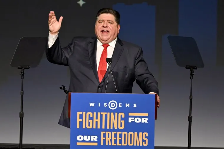 Thống đốc Illinois JB Pritzker cũng có thể là ứng cử viên tiềm năng cho chiến dịch tranh cử tổng thống (Ảnh: Daniel Boczarski/Getty)