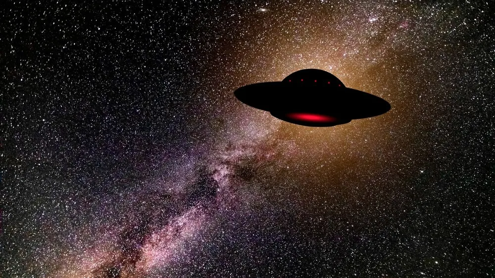 Cảnh báo sắp có chiến tranh với người ngoài hành tinh?