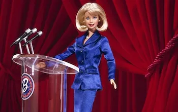 Những kẻ lừa đảo đã sử dụng khuôn mặt của búp bê Barbie để làm ID giả Tín dụng : Getty Images/Getty Images