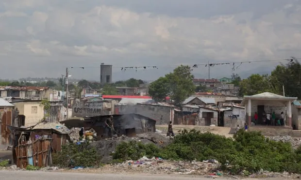 Cité Soleil, Port au Prince, nơi xảy ra vụ thảm sát. Ảnh: Phil Clarke Hill/The Guardian