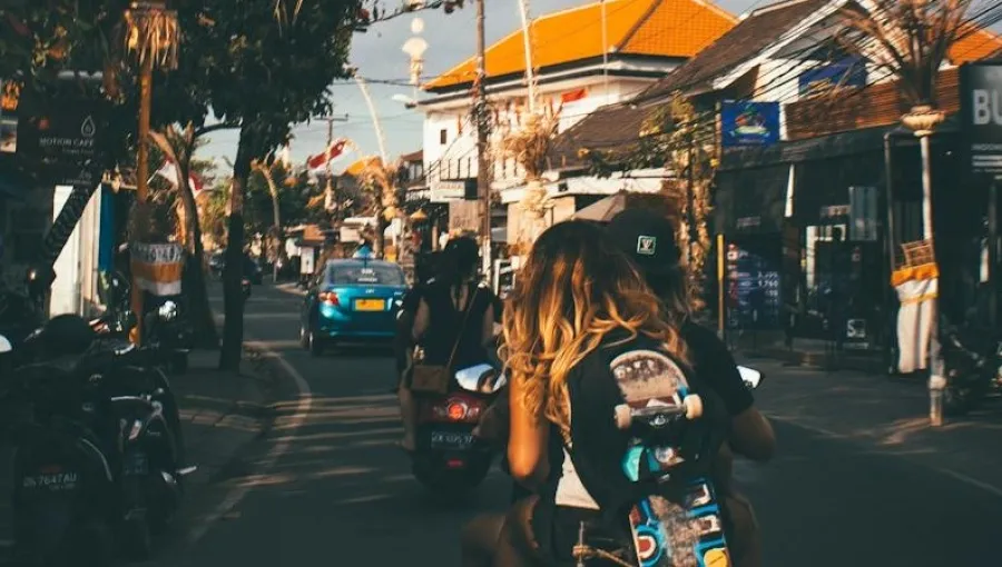 Indonesia đóng cửa 'làng Nga'