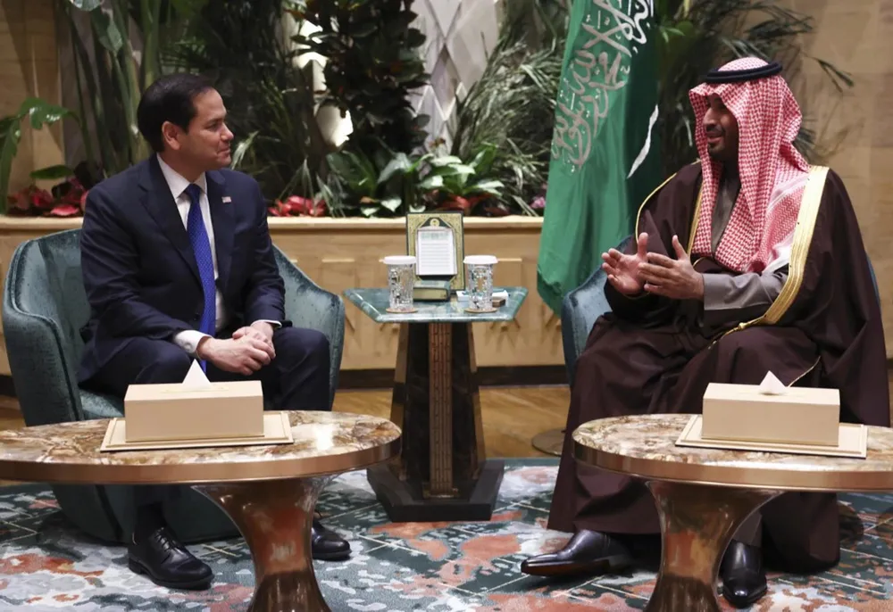 Ngoại trưởng Hoa Kỳ Marco Rubio (trái) gặp Thái tử Ả Rập Xê Út Mohammed bin Salman tại Riyadh vào ngày 17/2/2025. (Ảnh của Evelyn Hockstein)