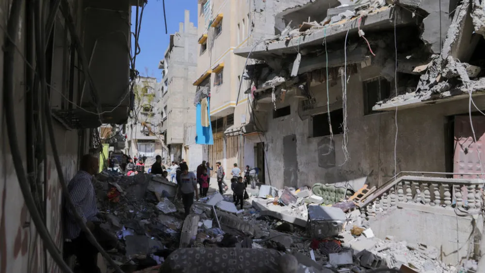 Cuộc ném bom mới của Israel vào vùng đất này, bắt đầu vào 18/3, đã giết chết hàng trăm người [SAEED JARAS/Middle East Images]