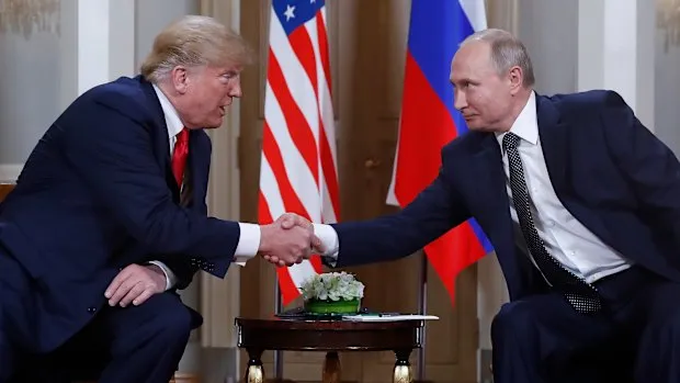 Tổng thống Hoa Kỳ Donald Trump và Tổng thống Nga Vladimir Putin gặp nhau năm 2018.