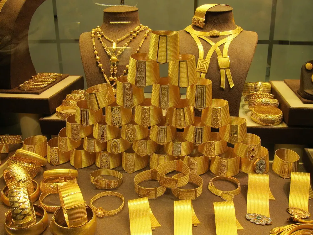 Giá vàng thế giới 25/4: Vàng tăng trở lại sau khi giảm hơn 3%