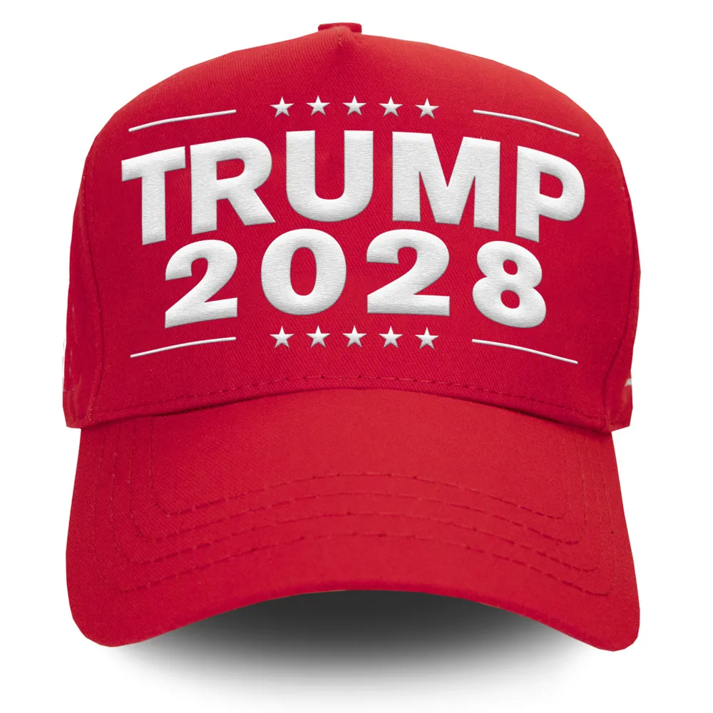 Chiếc mũ "Trump 2028" được trưng bày tại cửa hàng của Donald Trump ( Trumpstore.com )