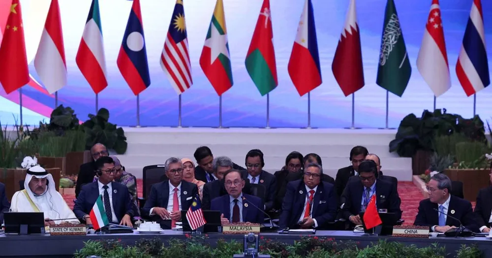 Thủ tướng Malaysia Anwar Ibrahim có bài phát biểu quan trọng tại Hội nghị thượng đỉnh ASEAN-GCC-Trung Quốc tại Trung tâm Hội nghị Kuala Lumpur ở Kuala Lumpur, Malaysia vào ngày 27/5.